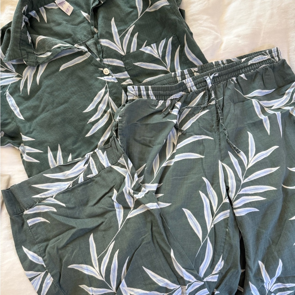 Softest Leaf Print Pajama Set